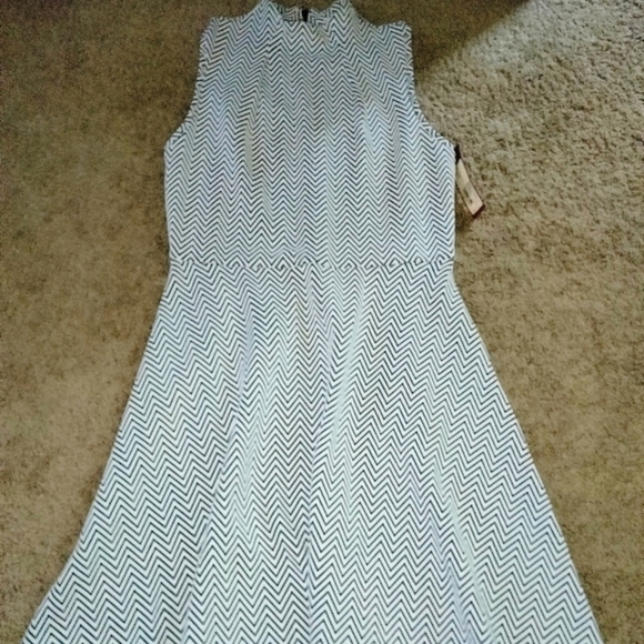 Merona (Size S) Black & White Chevron Print Dress (NWT) - Picture 1 of 8